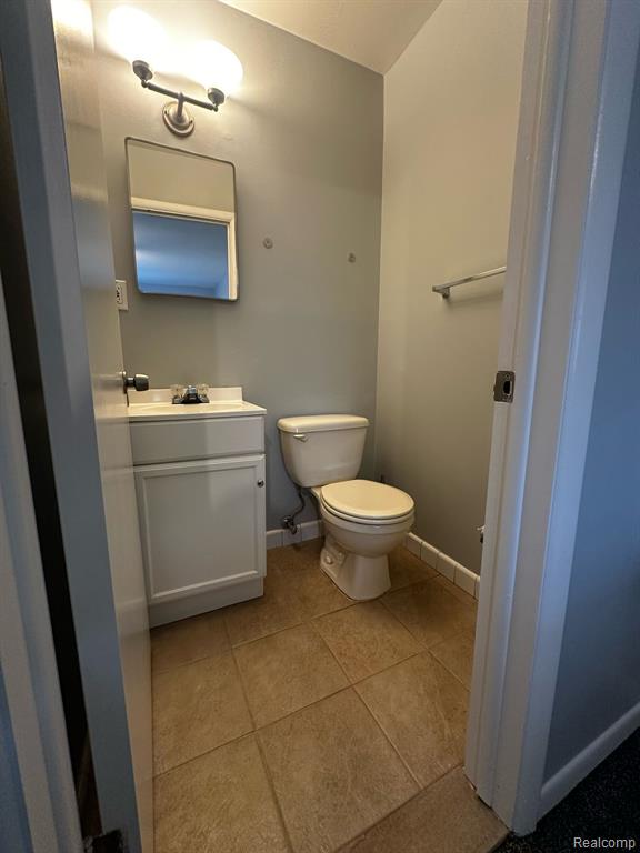 868 N ADAMS Road, Birmingham, MI 48009 — Photo 19