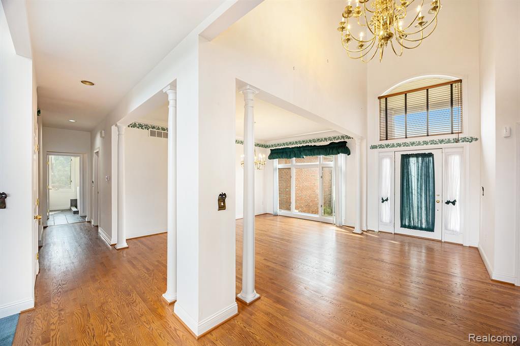 53527 Cherrywood Drive, Shelby Twp, MI 48315 — Photo 13