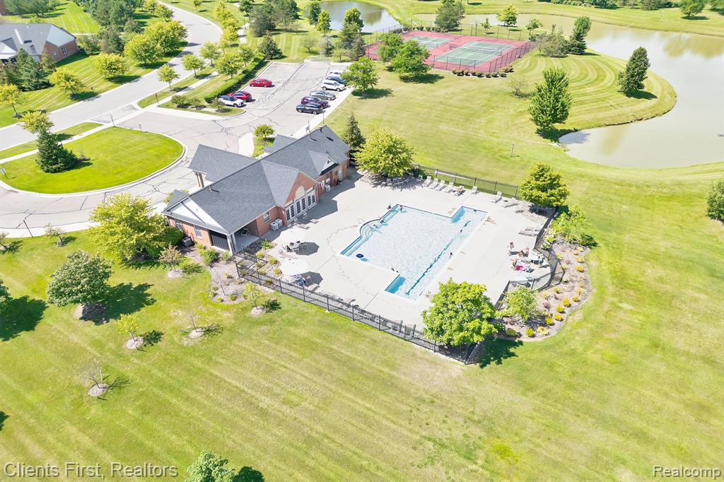 47755 VISTAS CIRCLE Drive N, Canton, MI 48188 — Photo 39