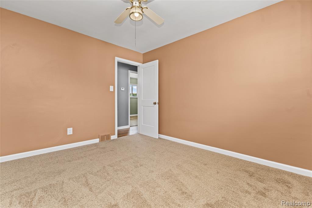 5201 Arden Avenue, Warren, MI 48092 — Photo 22