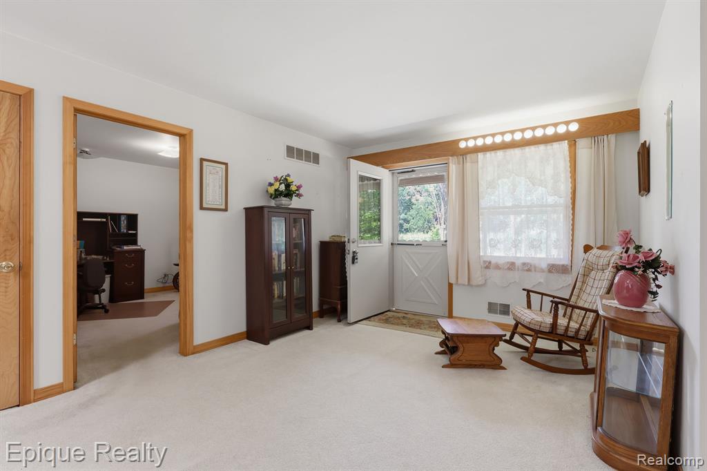 8336 Rider Road, Imlay City, MI 48444 — Photo 6