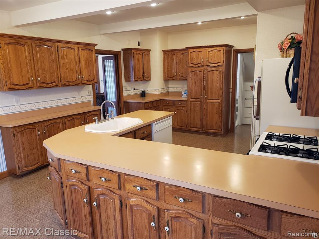 7299 GRONOW, Center Line, MI 48015 — Photo 19