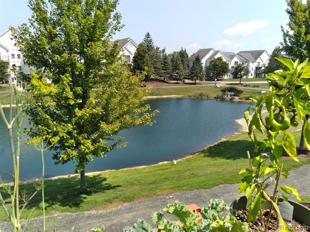 5528 GALLERY PARK, Ann Arbor, MI 48103 — Photo 28