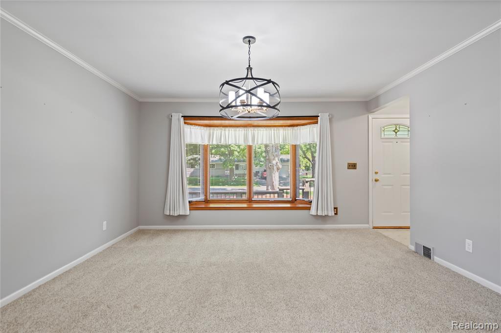 6773 Transparent Avenue, Clarkston, MI — Photo 18