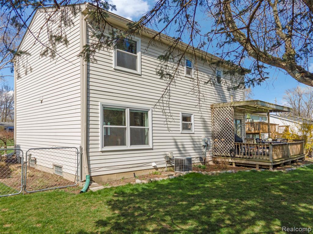 44453 Albert Drive, Plymouth, MI 48170 — Photo 6