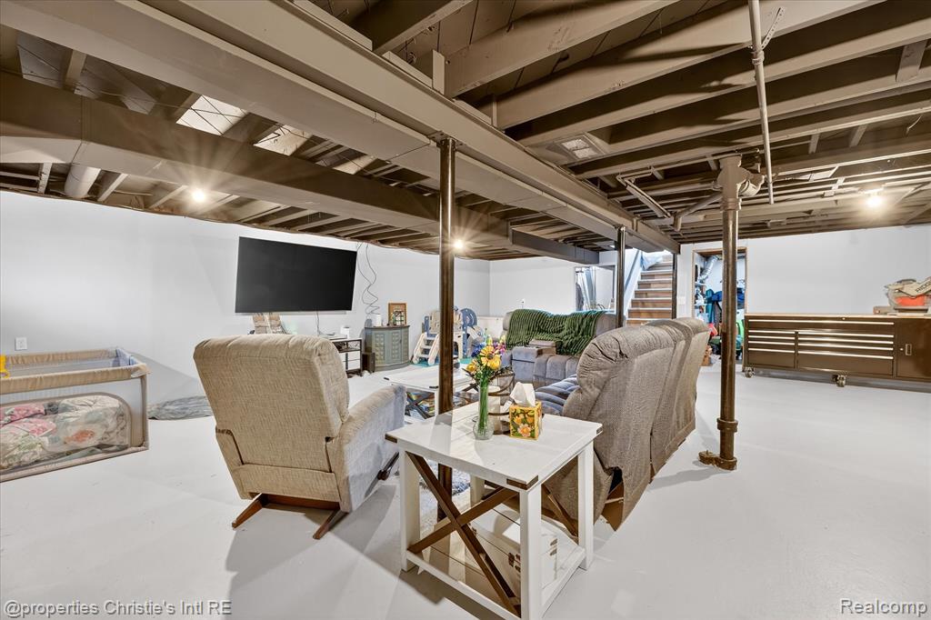 34504 Stellwagen Street, Wayne, MI, 48184