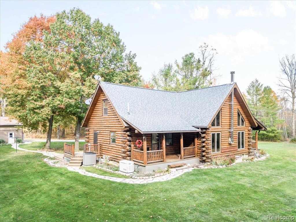 6613 BLACK RIVER Drive, Grant, MI 48032 — Photo 47