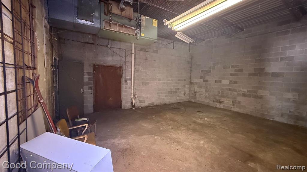 8501 Mount Elliott Street, Detroit, MI 48211 — Photo 5