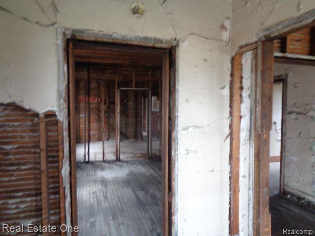 8034 GEORGIA Street, Detroit, MI 48213 — Photo 9