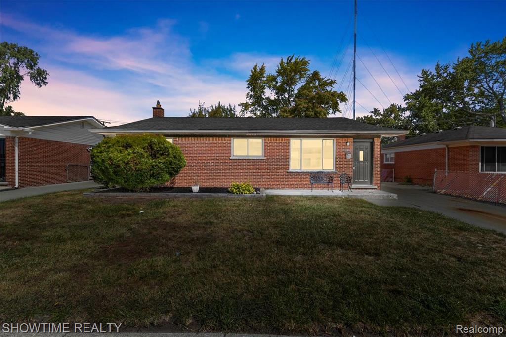 10358 Cloverdale Avenue, Ferndale, MI 48220 — Photo 2