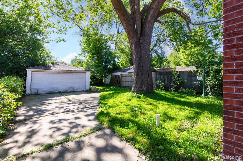 9572 Beaverland, Redford, MI 48239 — Photo 34