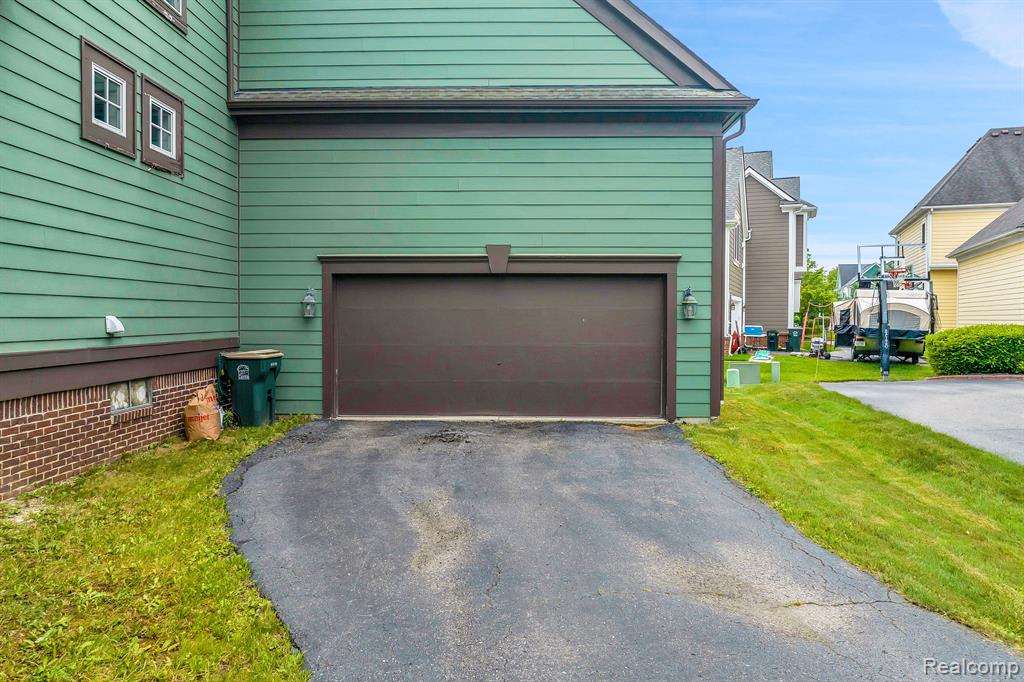 49979 HANCOCK Street, Canton, MI 48188 — Photo 29