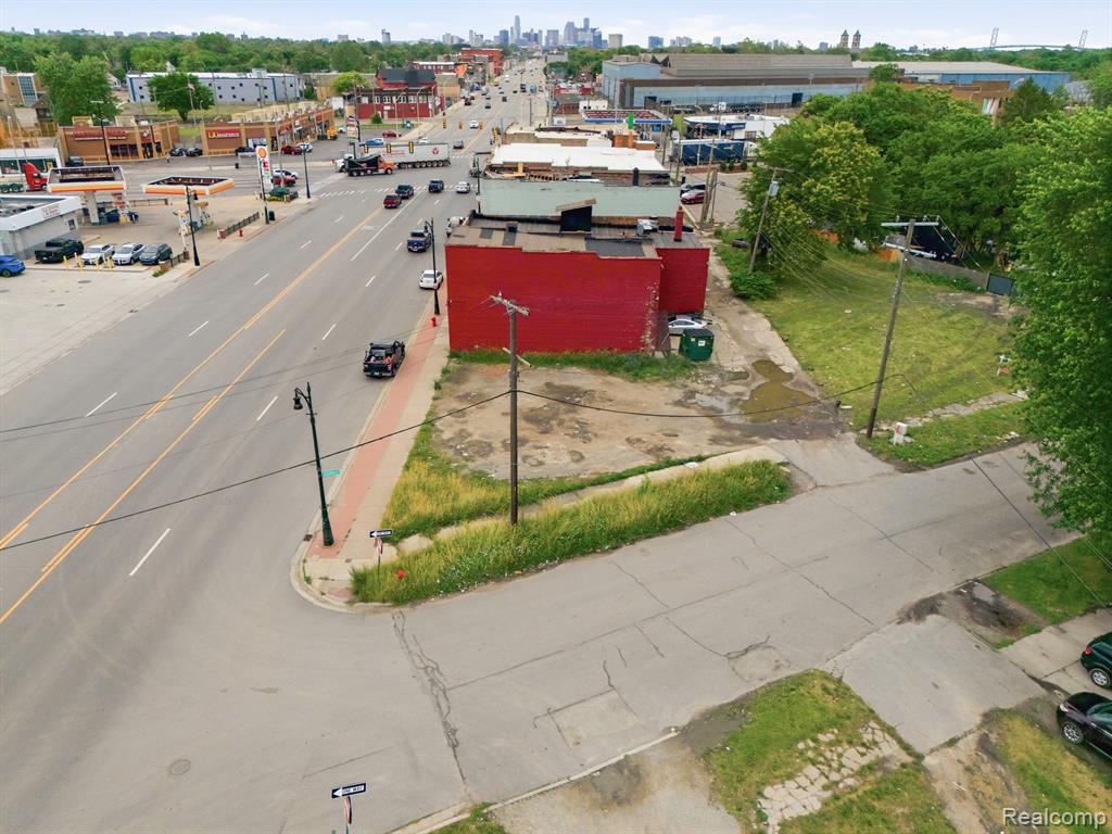 6355 Michigan Avenue, Detroit, MI 48210 — Photo 2