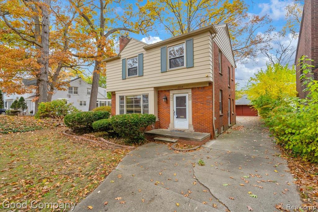 2564 WOODSTOCK Drive, Highland Park, MI 48203 — Photo 2