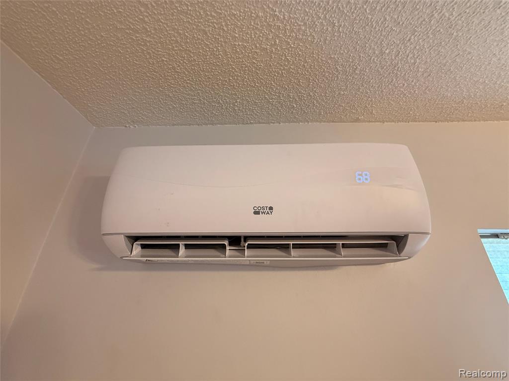 738 W Atherton Road, Flint, MI 48507 — Photo 18