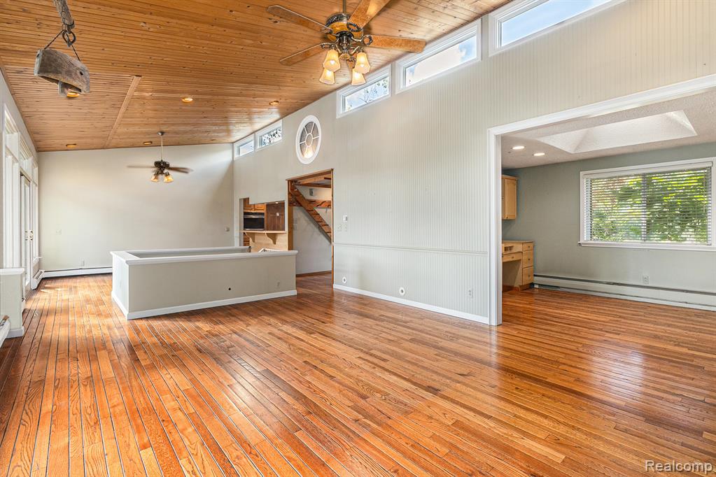 979 Abseguami Trail, Lake Orion, MI 48362 — Photo 10