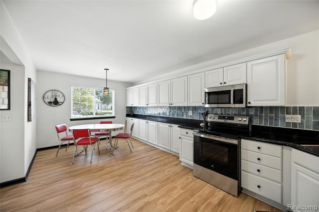 41270 Chancellor Court, Clinton Twp, MI 48038 — Photo 3