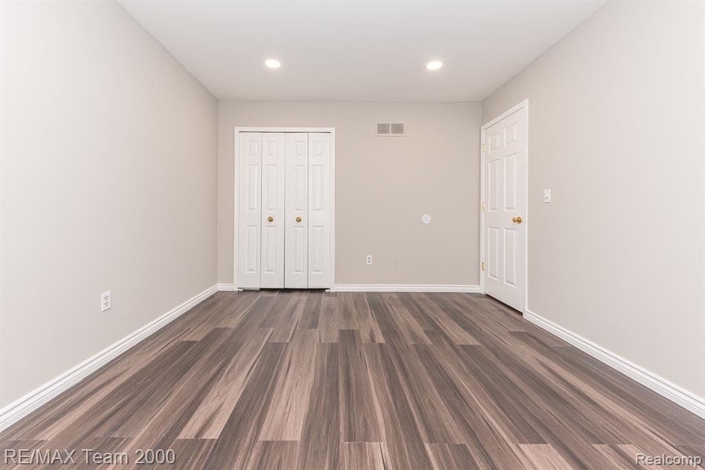 17148 PON VALLEY Drive, Northville, MI 48168 — Photo 48