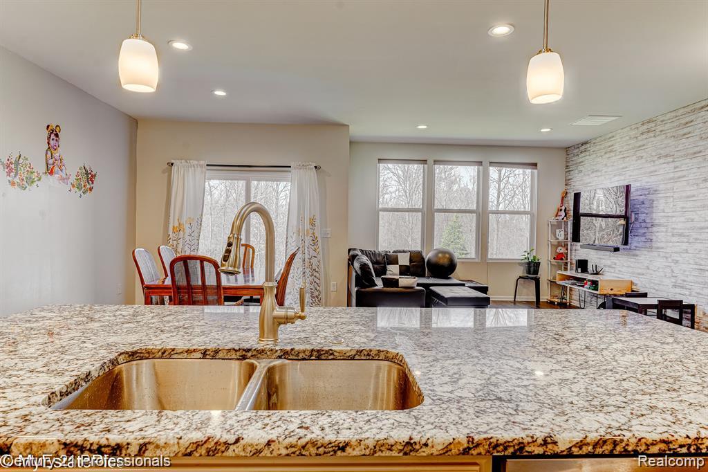43646 Prospect Lane, Novi, MI — Photo 15