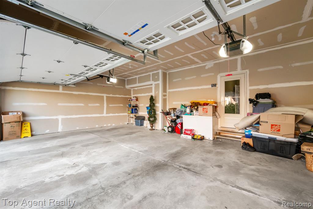48869 Woodson Way, Canton, MI 48187 — Photo 43
