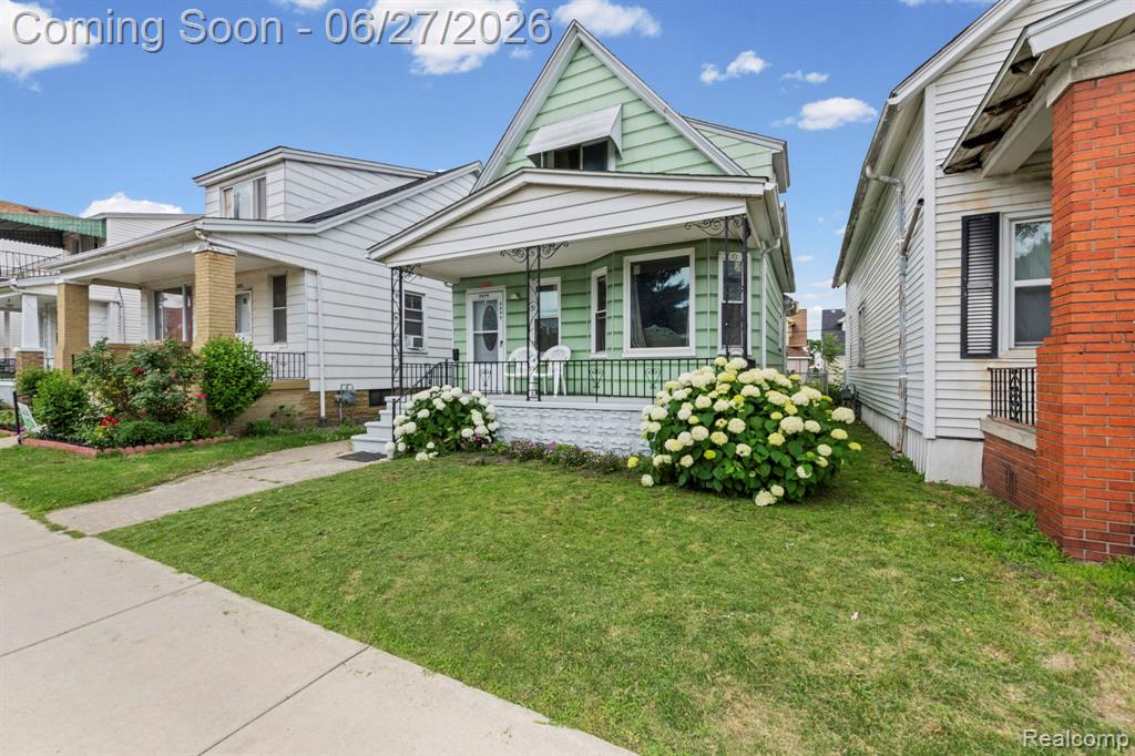 Photo 3