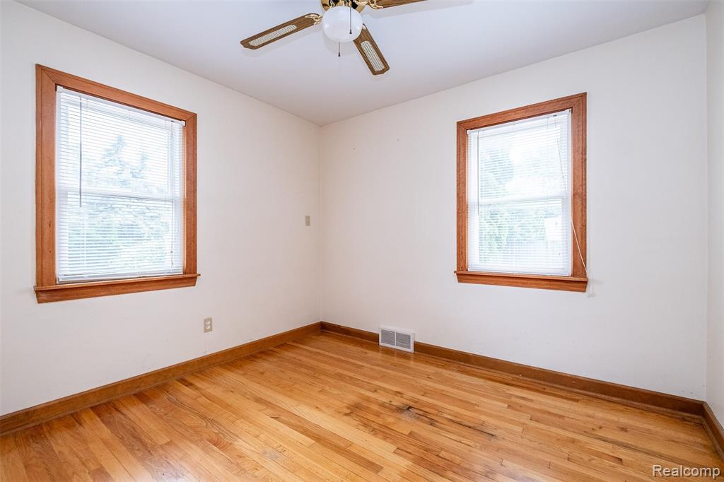 807 Vermont Avenue, Royal Oak, MI 48067 — Photo 18