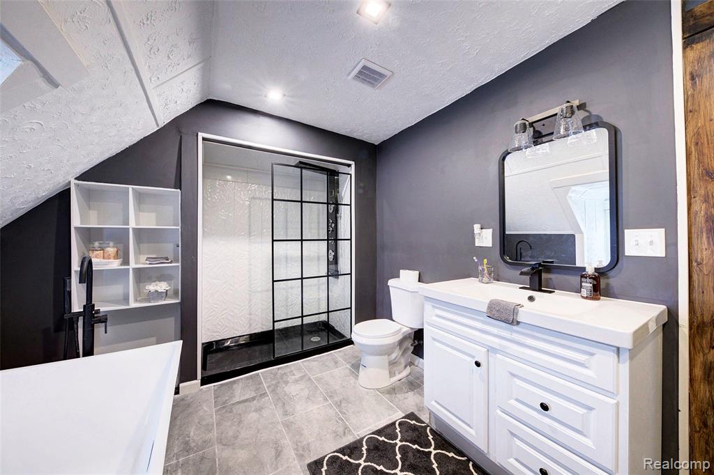 700 W Euclid Street, Detroit, MI 48202 — Photo 23