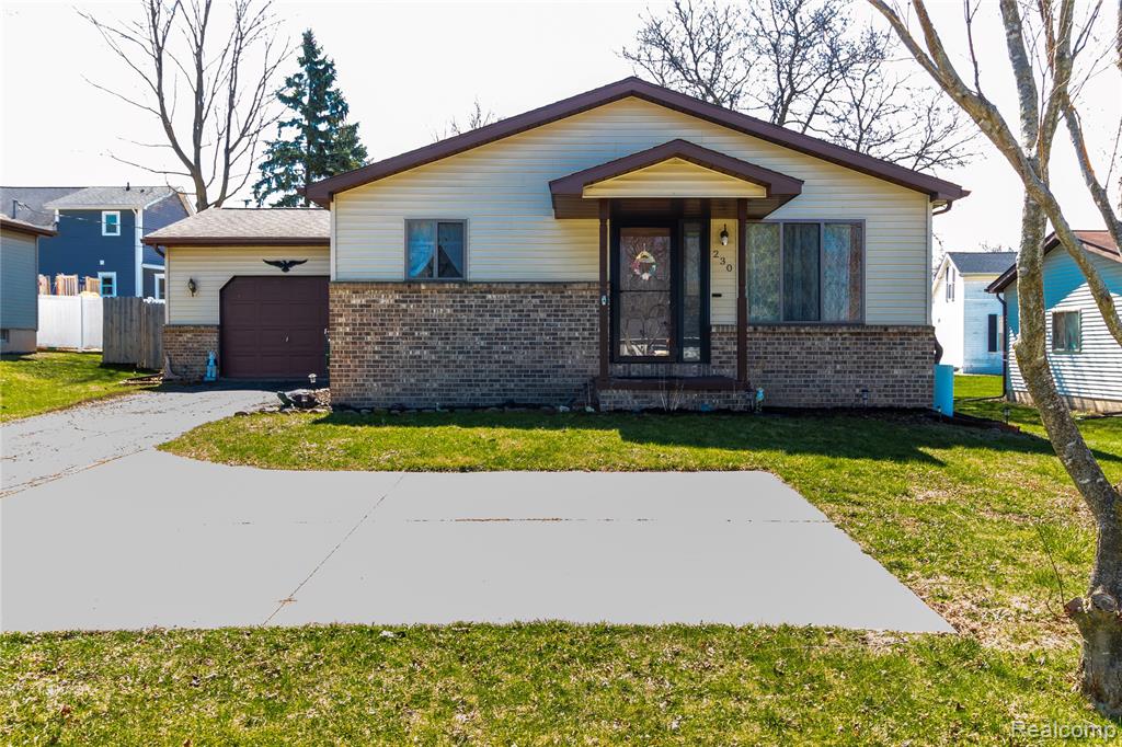 230 E Oregon Street, Lapeer, MI 48446 — Photo 20