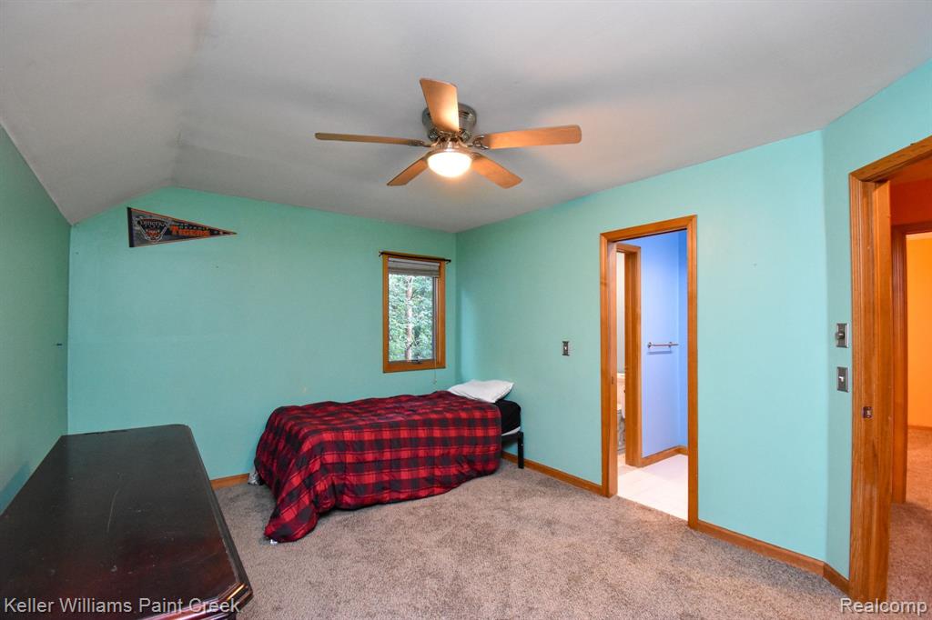 713 KNIBBE Road, Lake Orion, MI 48362 — Photo 36