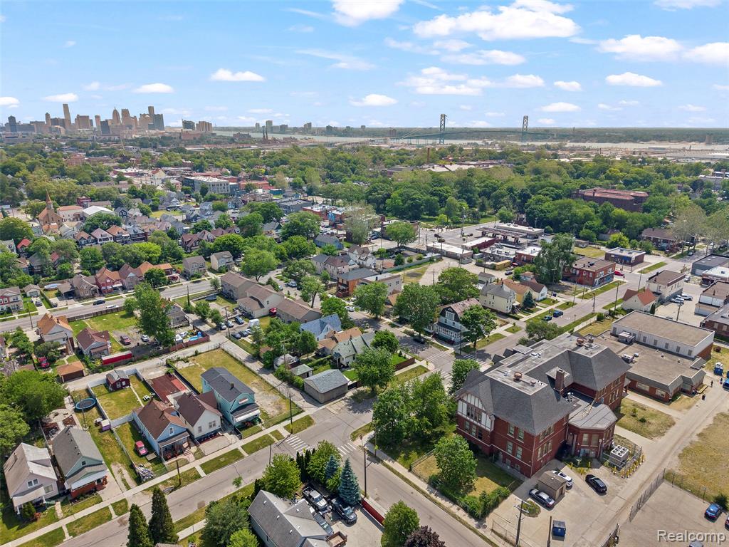 2100 Lansing Street, Detroit, MI 48209 — Photo 9