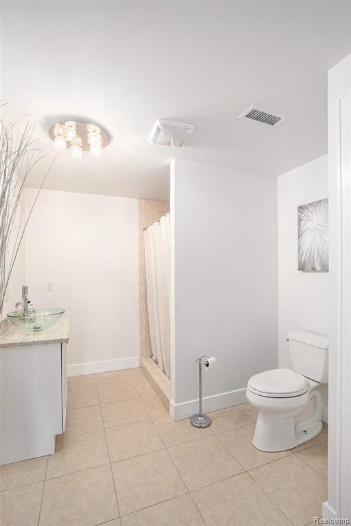 6535 Pond Drive, Washington, MI — Photo 42