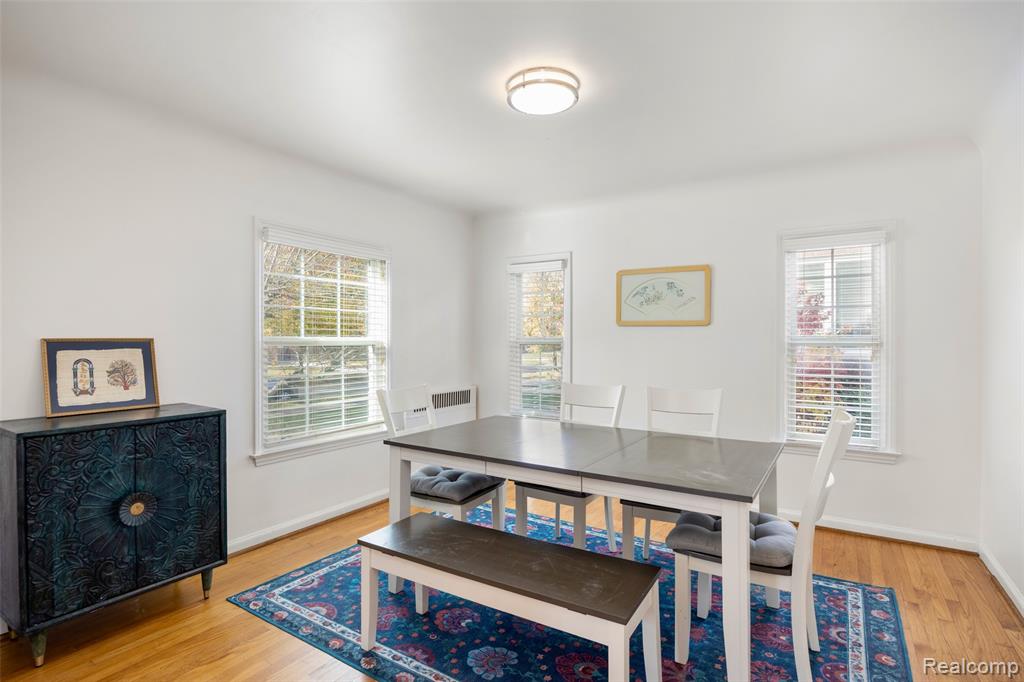 872 University Place, Grosse Pointe, MI 48230 — Photo 8