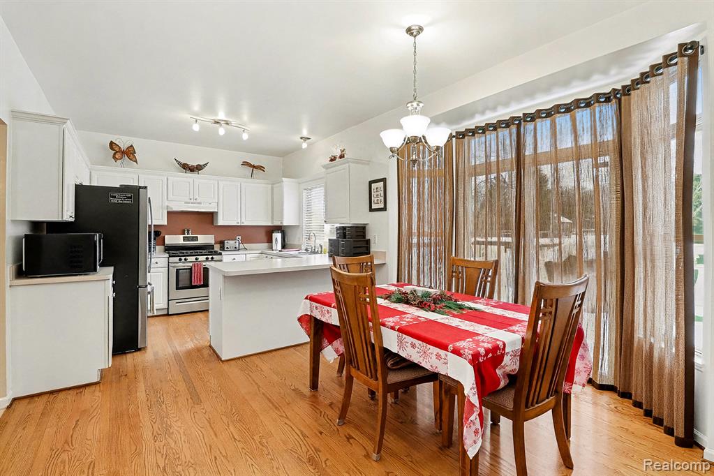 4420 McKeachie Road, White Lake, MI 48383 — Photo 9