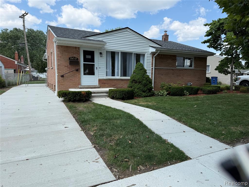 8619 Shari Drive, Westland, MI — Photo 2