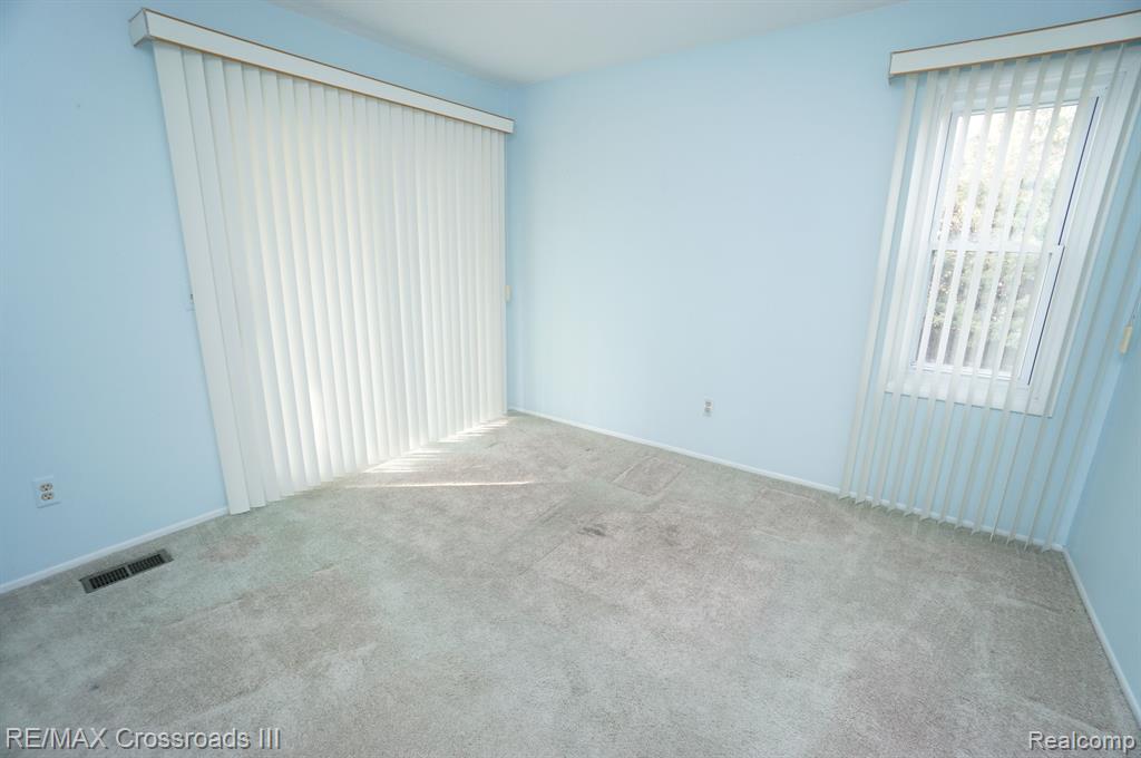 13378 N LAKE POINT Boulevard N, 2-4, Van Buren, MI 48111 — Photo 17