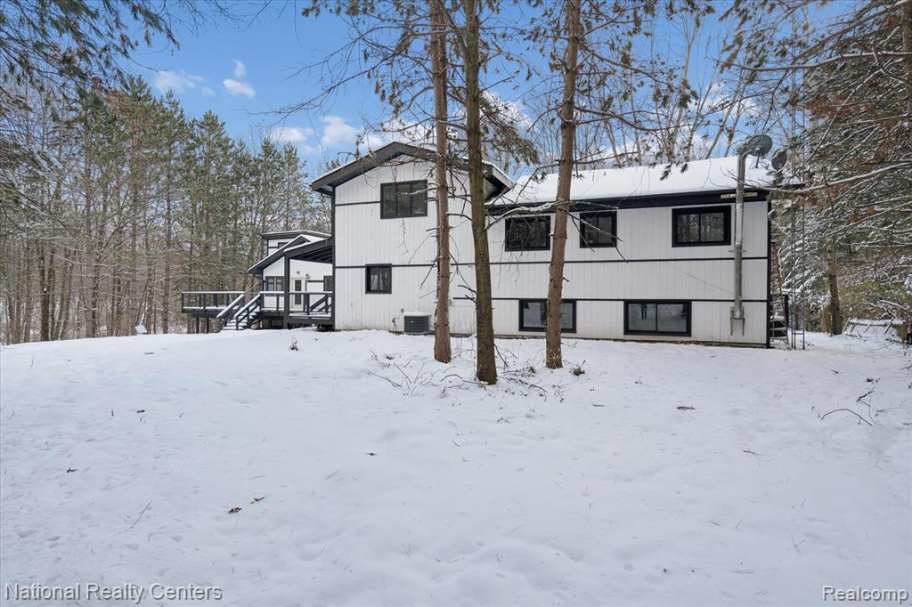 2807 Faussett Road, Howell, MI 48855 — Photo 15