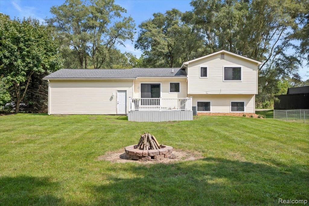 4525 CLINTONVILLE Road, Clarkston, MI — Photo 11