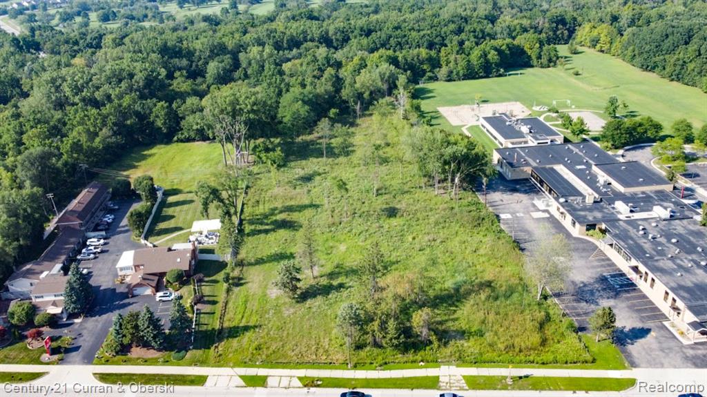 40012 Michigan Avenue, Canton, MI 48188 — Photo 9