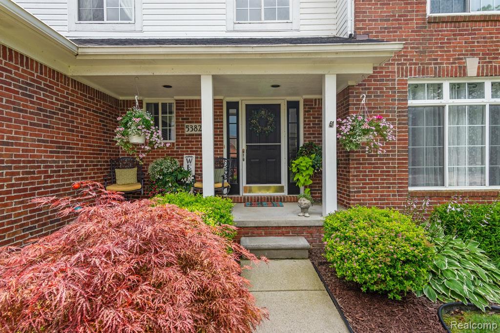 53821 Blakely Court, New Baltimore, MI 48047 — Photo 8