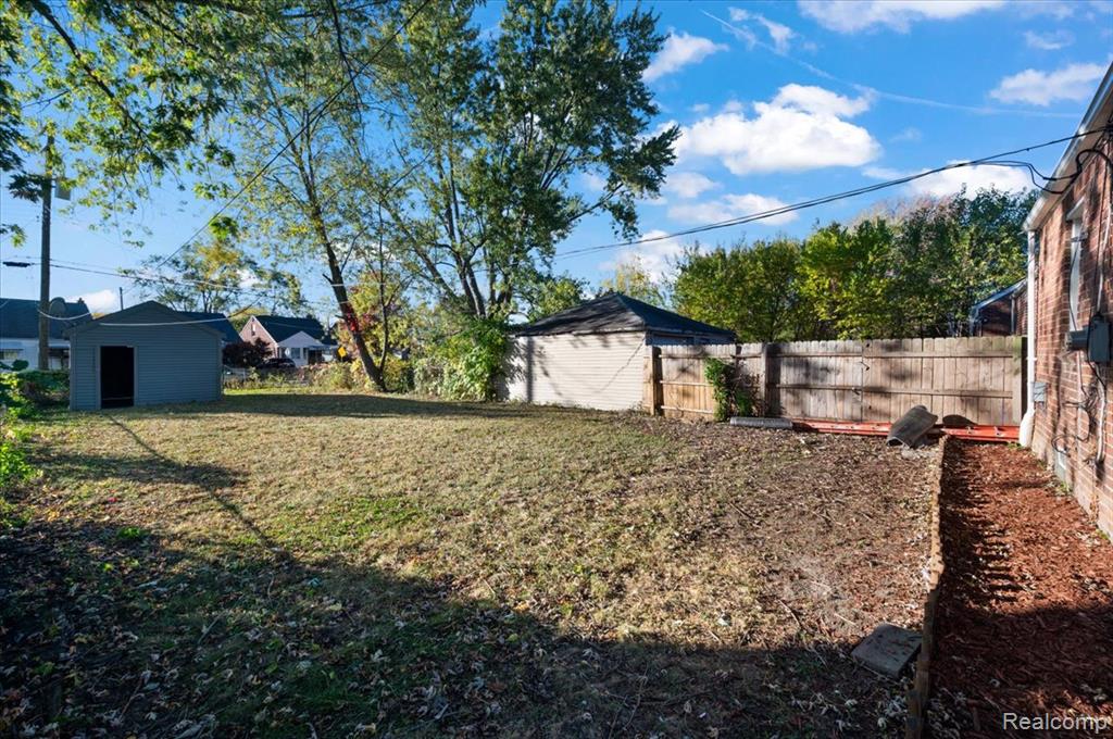 7403 Patton Street, Detroit, MI 48228 — Photo 26
