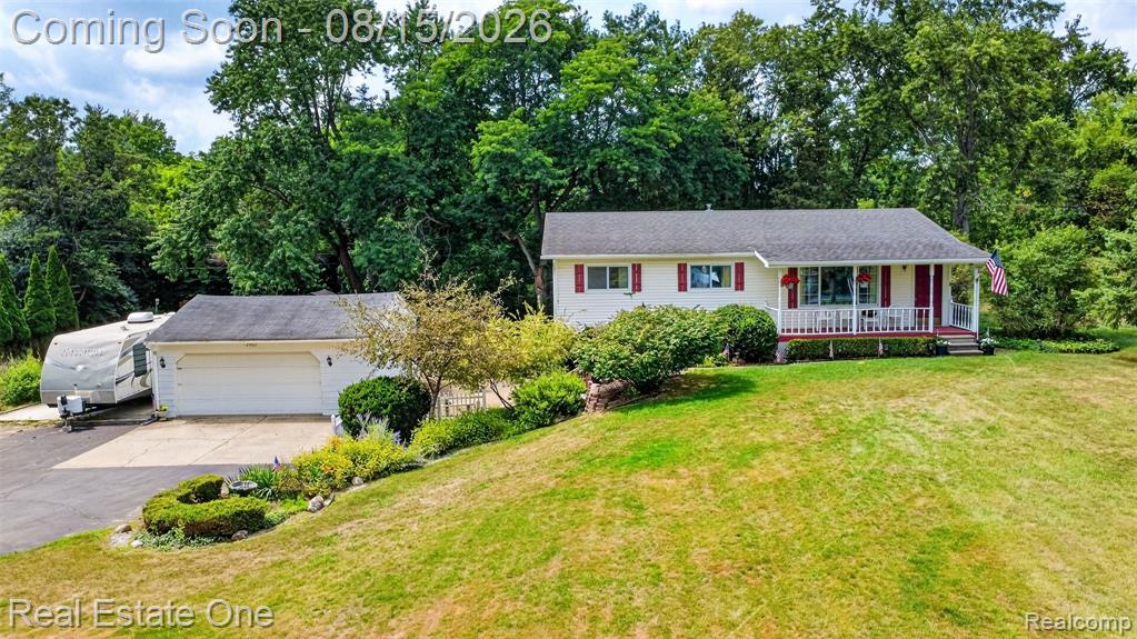 454 S Baldwin Road, Oxford, MI 48371