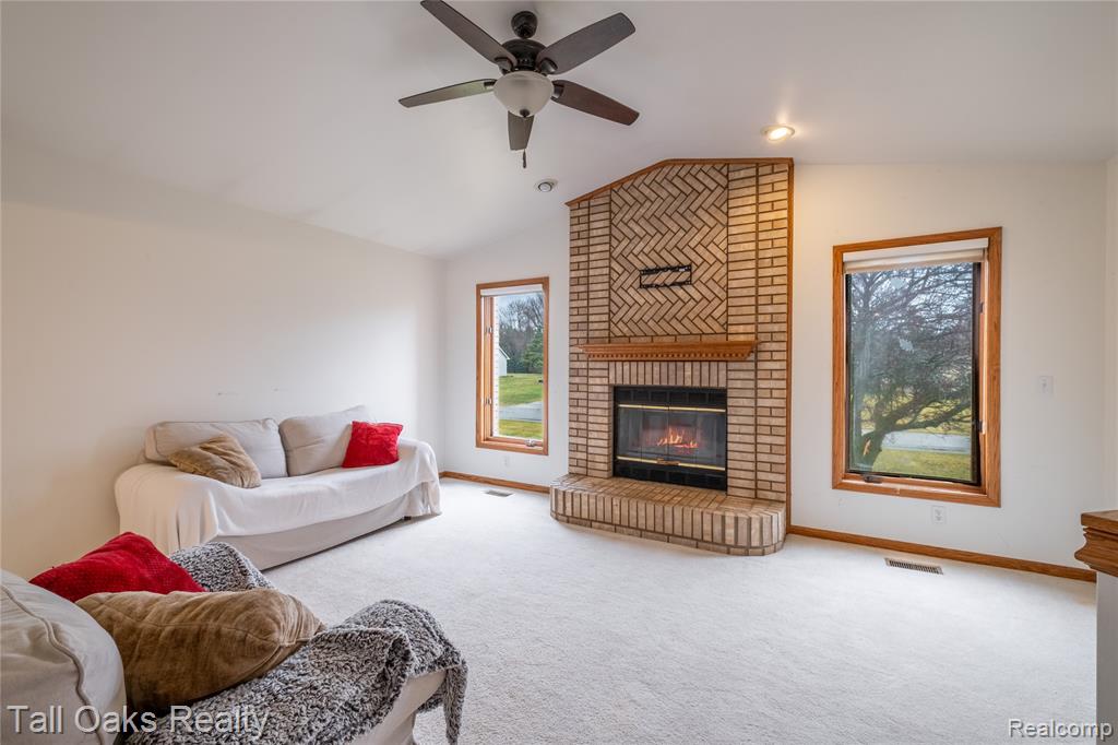 2411 Briar Creek Lane, Burton, MI 48509 — Photo 12