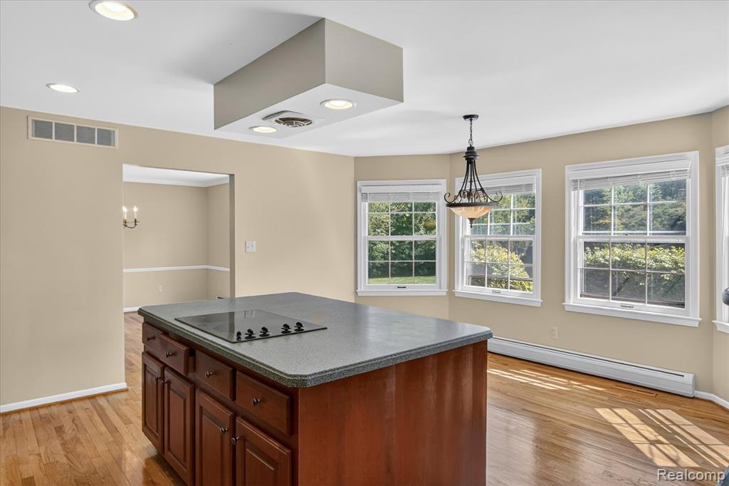 5447 Lahser Road, Bloomfield Hills, MI 48304 — Photo 19