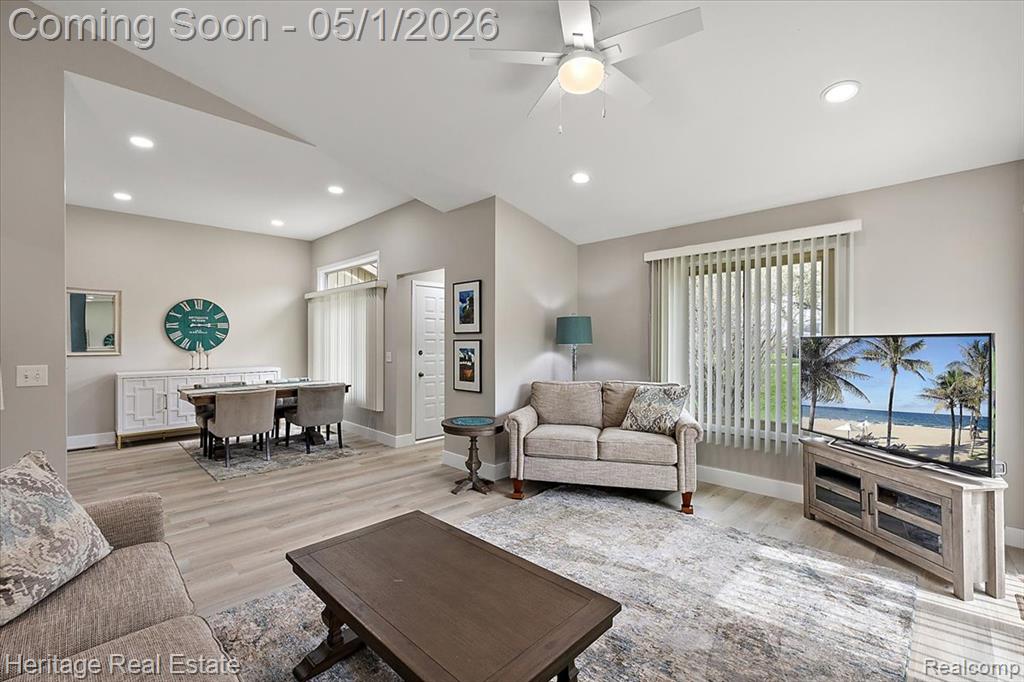 1932 Valley Lane, Lake Orion, MI — Photo 5