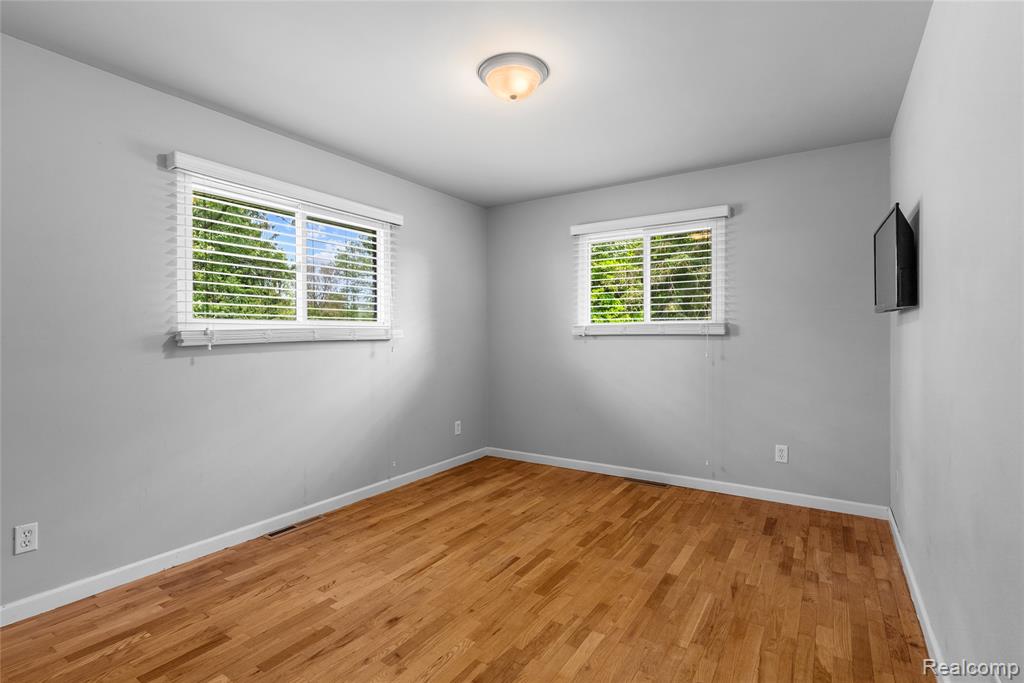 7284 Fostoria Road, Mayville Vlg, MI 48744 — Photo 15