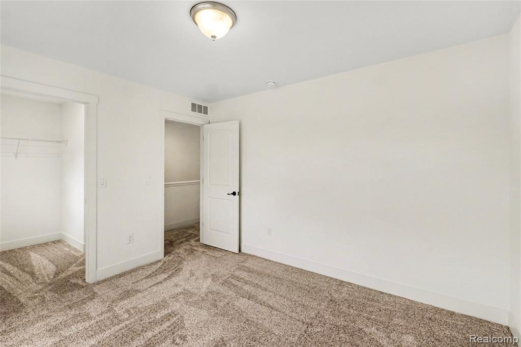 7294 River Rock Drive, Davison, MI 48423 — Photo 11