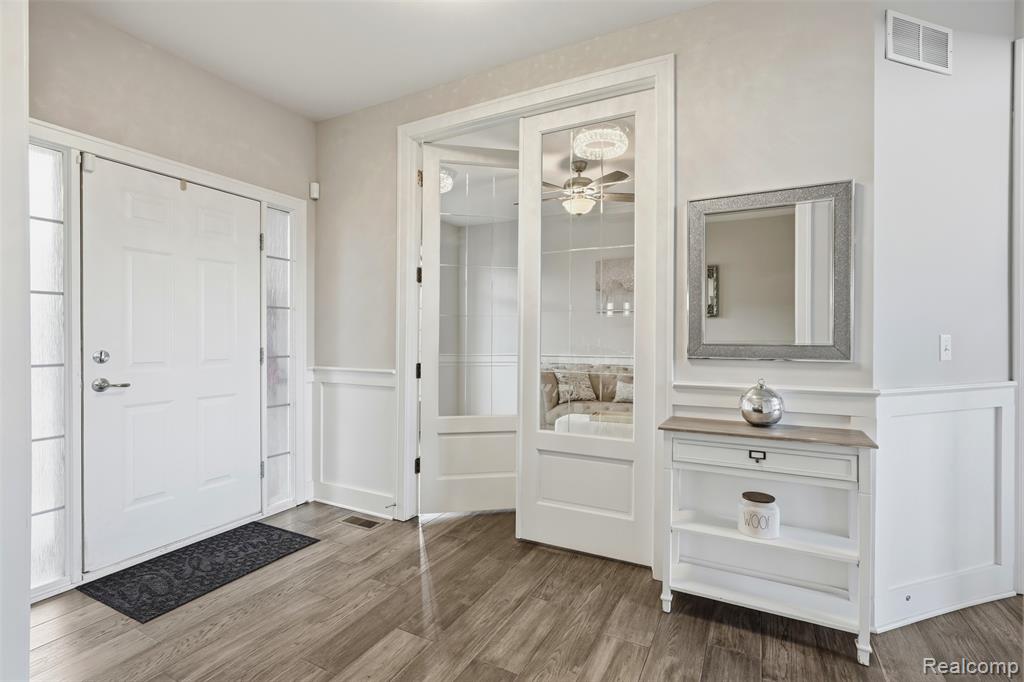 56496 Leeds Lane, Macomb, MI 48042 — Photo 22