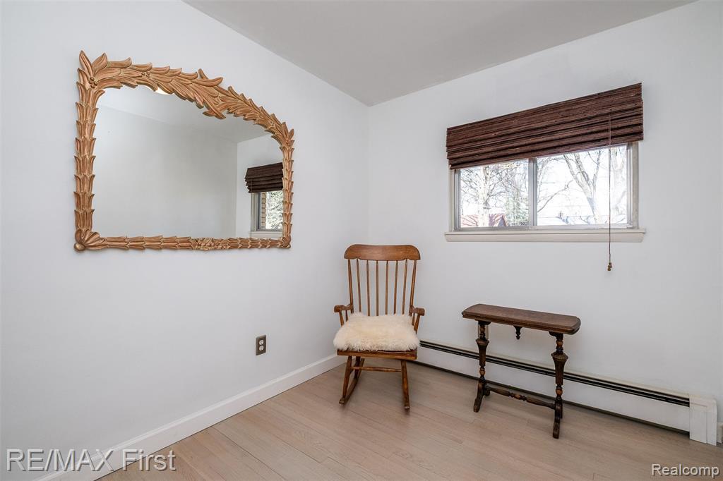905 W Parker Avenue, Madison Heights, MI 48071 — Photo 39
