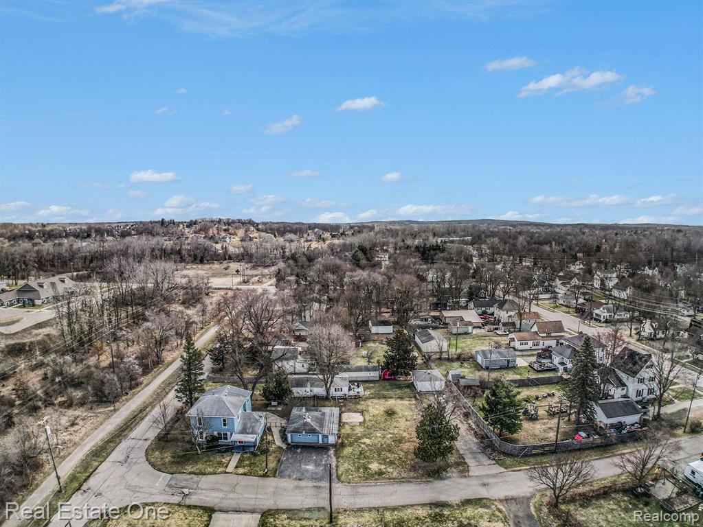 54 DIVISION Street, Oxford, MI 48371 — Photo 28