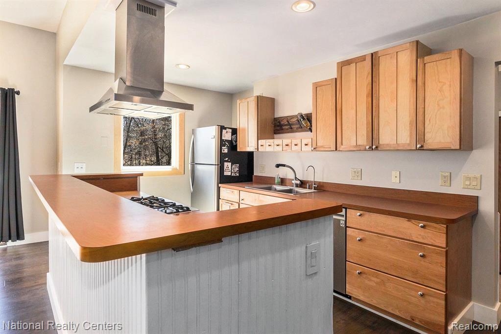 4060 Cullen Rd, Fenton, MI 48430 — Photo 13